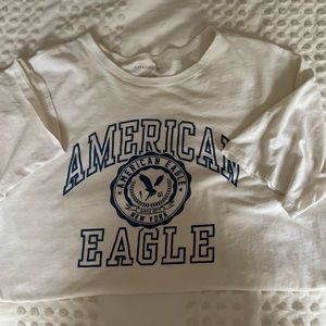 White and blue, American Eagle T-shirt!